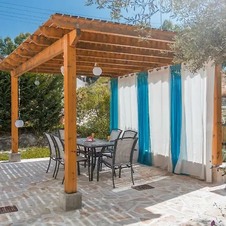 Holiday home Armonia Vitalades